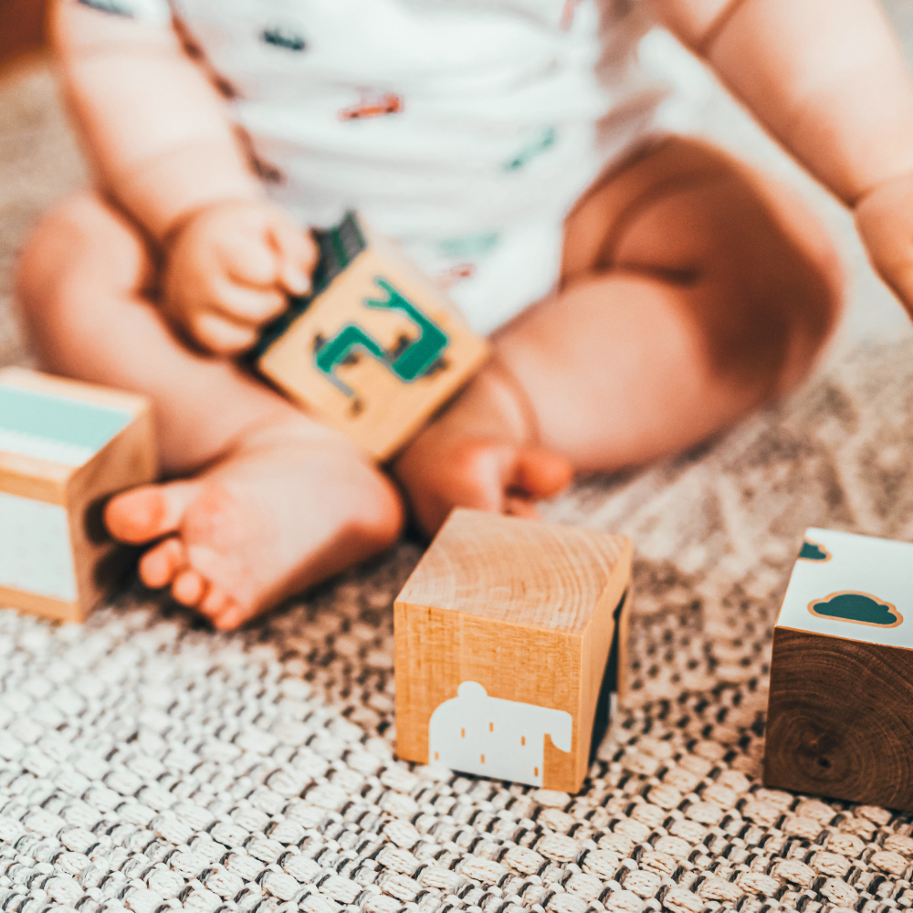 Eveil bébé et premiers jeux