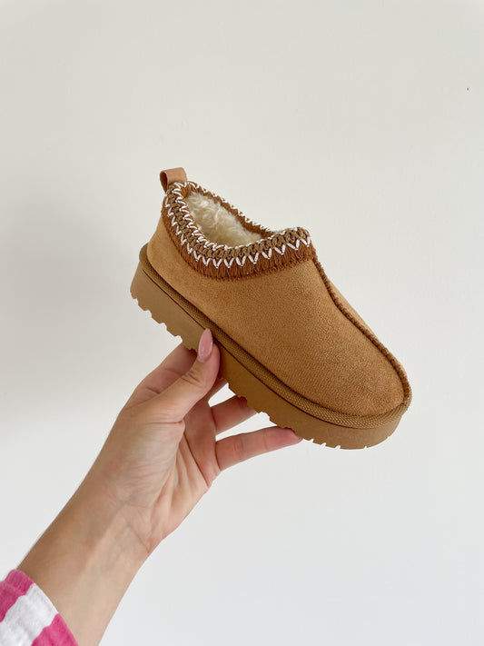 Bottines fourrées camel L'univers magique